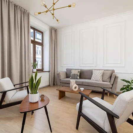 Flavia - 2br For 7 In The Old Town Apartman Krakkó