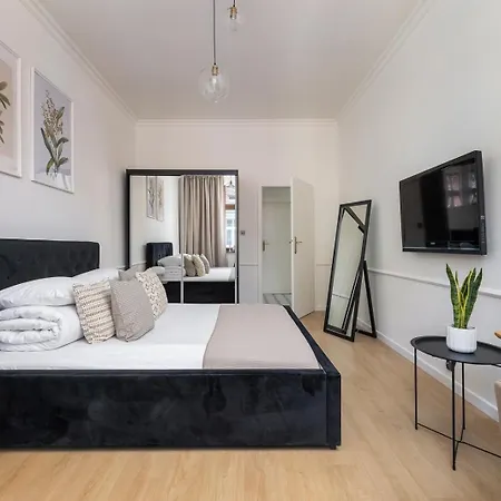 Apartman Flavia - 2br For 7 In The Old Town